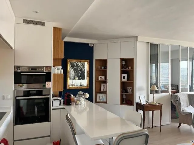 4-bed 12 Parijs