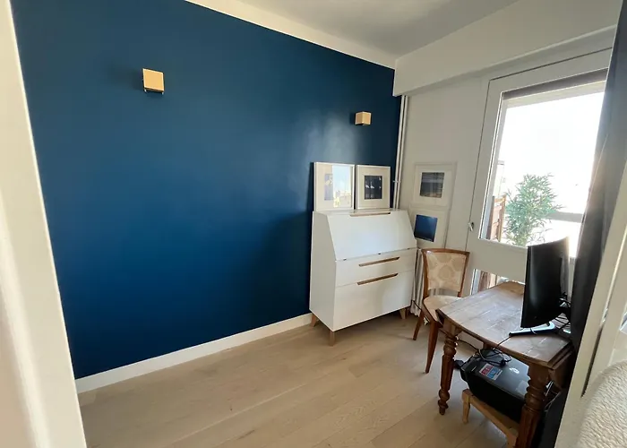 4-bed 12 * Paris